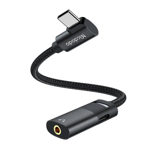 Adapter USB-C do AUX mini jack 3.5mm + USB-C, Mcdodo CA-1880 (czarny) - obrazek 4