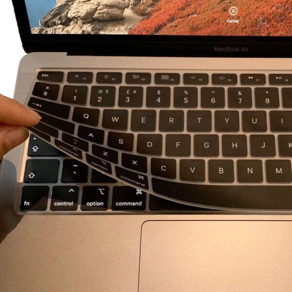 Nakładka ochronna Alogy osłonka silikonowa na klawiaturę do Apple Macbook Air 13 M1 2019-2020 Czarna - obrazek 2