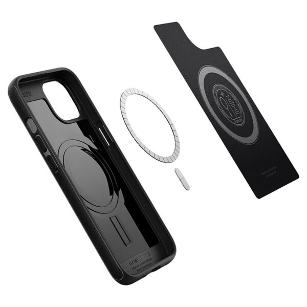 Spigen Mag Armor MagSafe - Etui do iPhone 13 (Matte Black) - obrazek 10