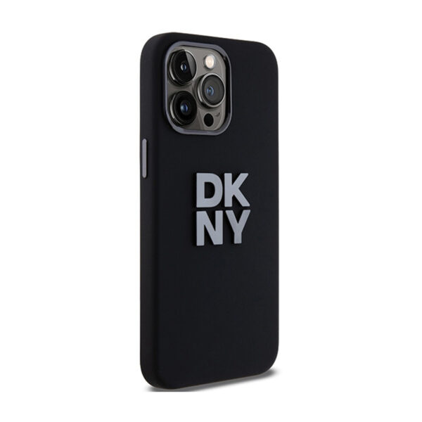 DKNY Liquid Silicone Metal Logo - Etui iPhone 15 Pro Max (czarny) - obrazek 4